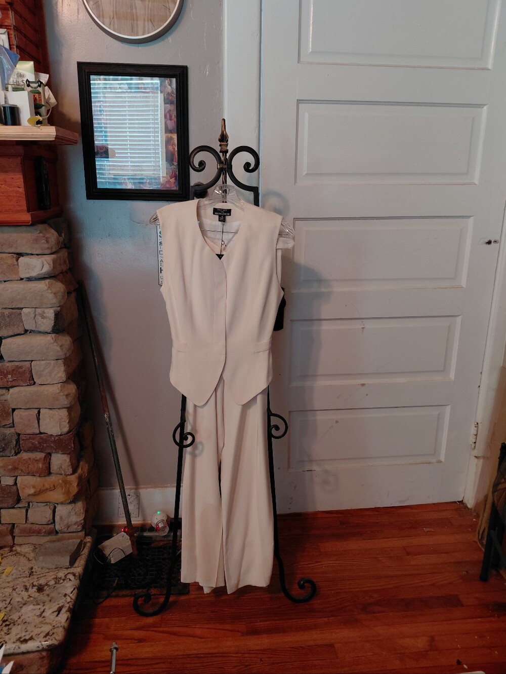 Tracy Reese for Magaschoni Sleeveless Cream Tailored Vest and Wide-Leg Pant Set